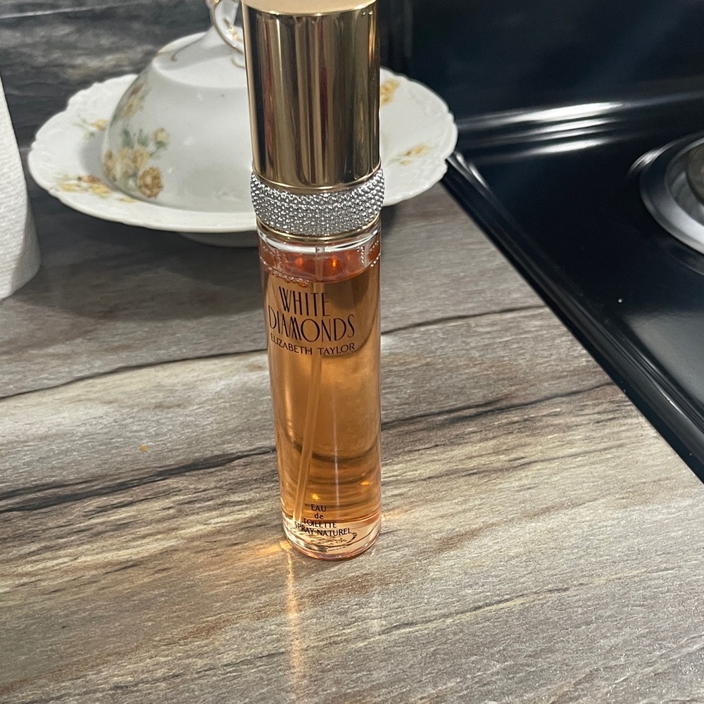 Elizabeth Taylor White Diamonds Perfume - Gold
